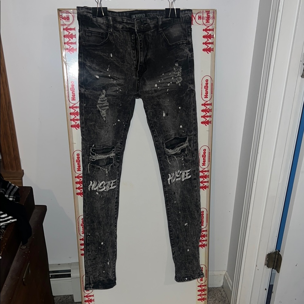 Edgy Black Distressed Skinny Jeans